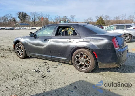2016 Chrysler 300 S z USA, uszkodzony, nr VIN 2C3CCAGG6GH270440